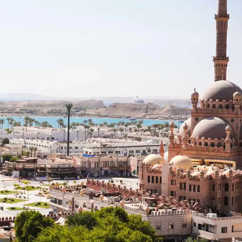 vista dall alto della mosche di sharm vecchia e la baia di sharm el maja all' orizzonte