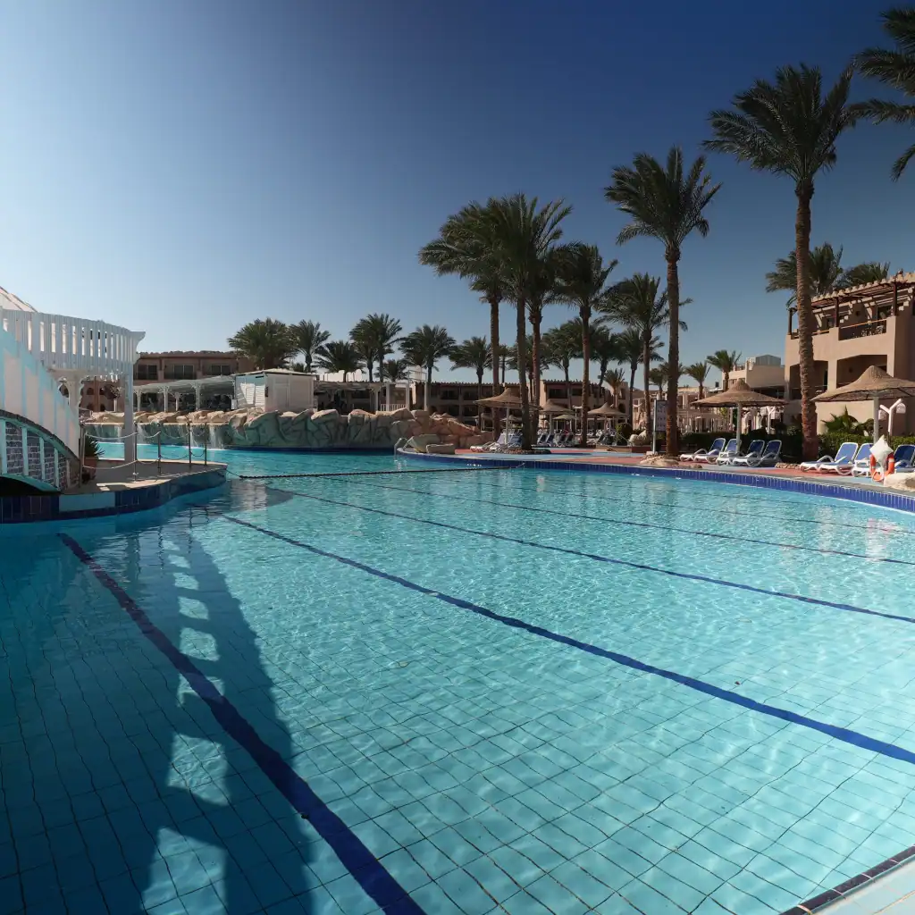 piscina del seabeach