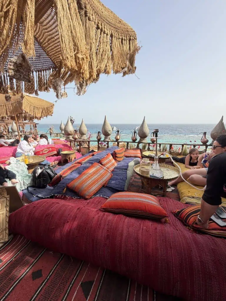 spiaggia farsha mountain lounge